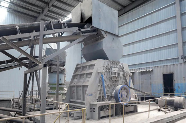 DLKPC雙腔硬巖破碎機