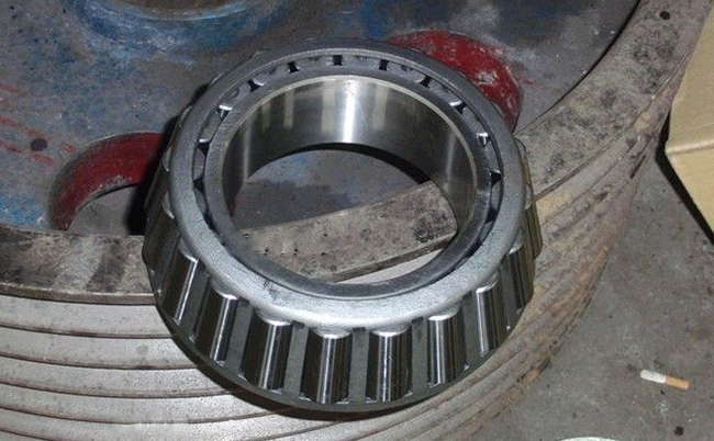 圓錐破碎機(jī)配件/圓錐破碎機(jī)軸承 圓錐破碎機(jī)配件/圓錐破碎機(jī)軸承