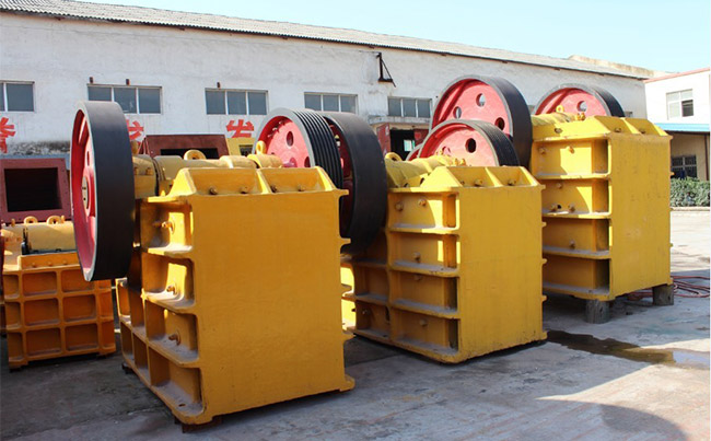 顎式破碎機(jī) 顎式破碎機(jī)
