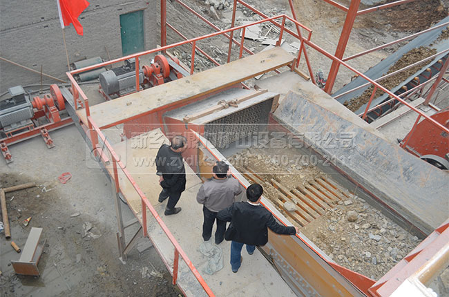 錘式破碎機入料 錘式破碎機入料