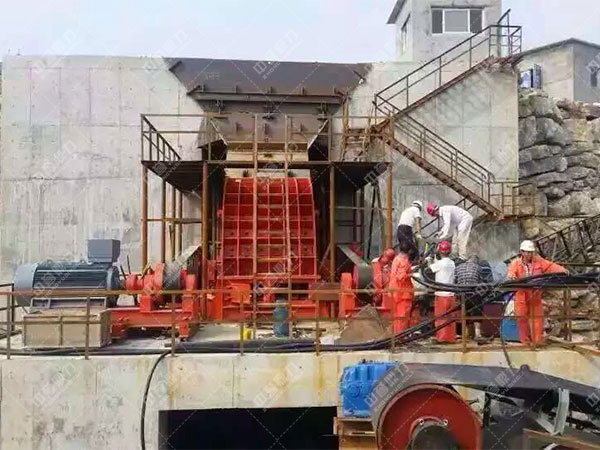 磕石機(jī) 磕石機(jī)