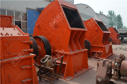 錘式反擊破碎機