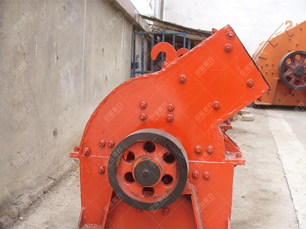 錘式破碎機(jī)設(shè)備