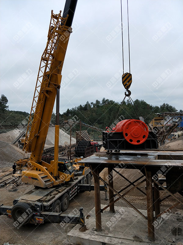 破石機安裝