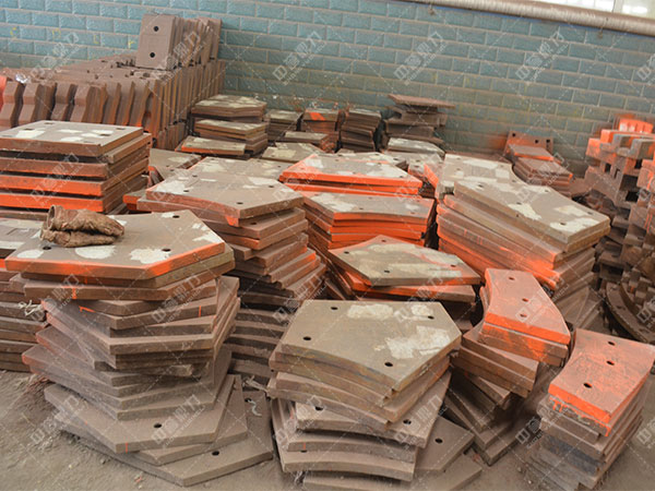 重型錘式破碎機反擊板和襯板