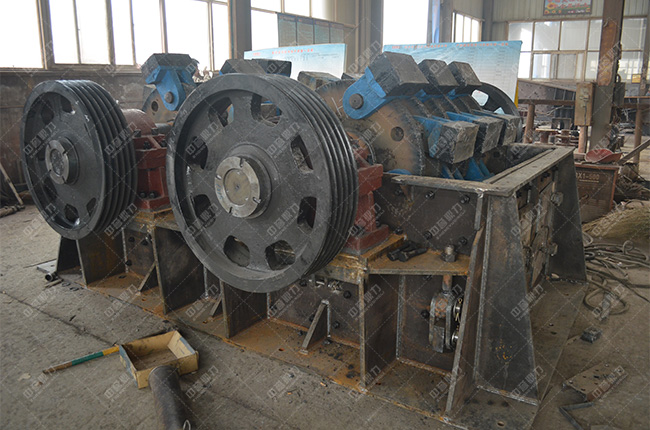 中譽鼎力制砂機