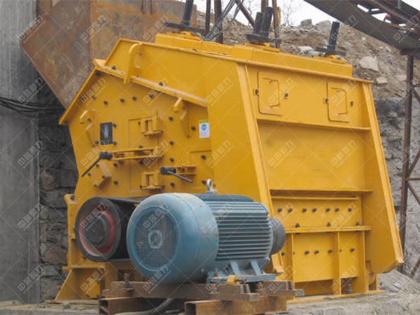 石料反擊破碎機