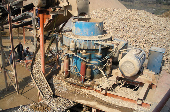 液壓圓錐破碎機(jī) 液壓圓錐破碎機(jī)