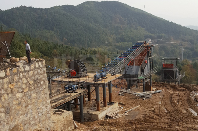 湖南醴陵華泰礦業(yè)時產300噸碎石生產線